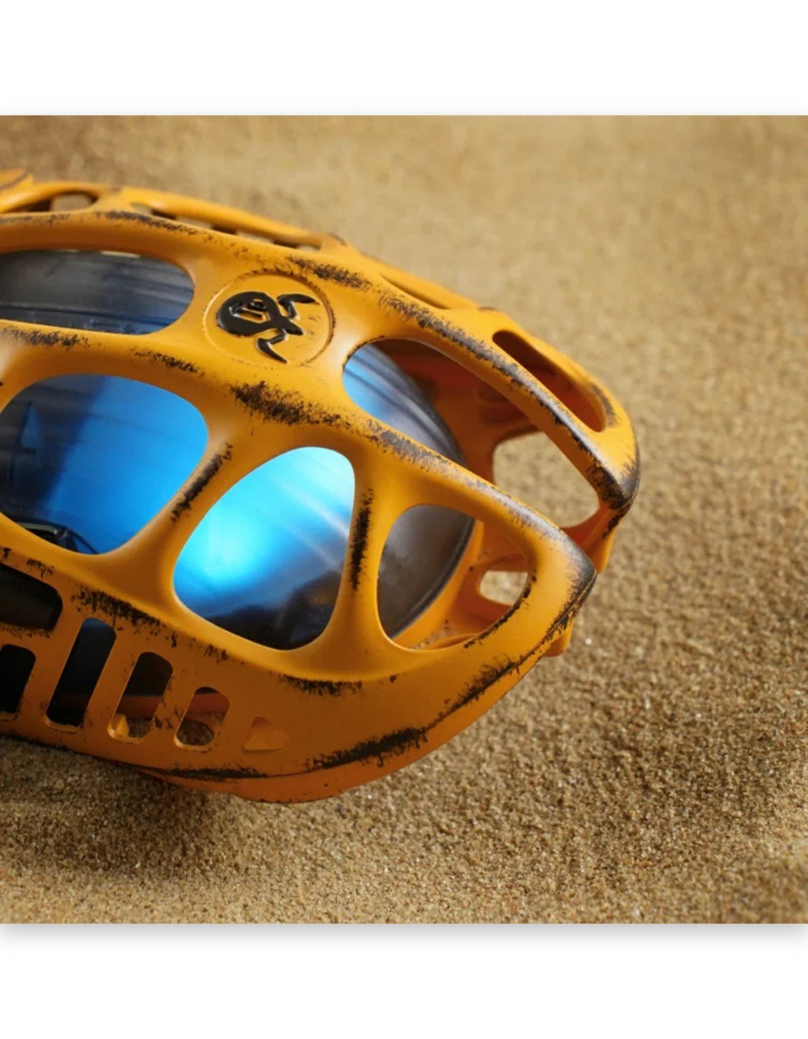 GravaStar Mercury XPro Wireless Gaming Mouse + 8K Dongle Special Edition - Battle-Worn Yellow